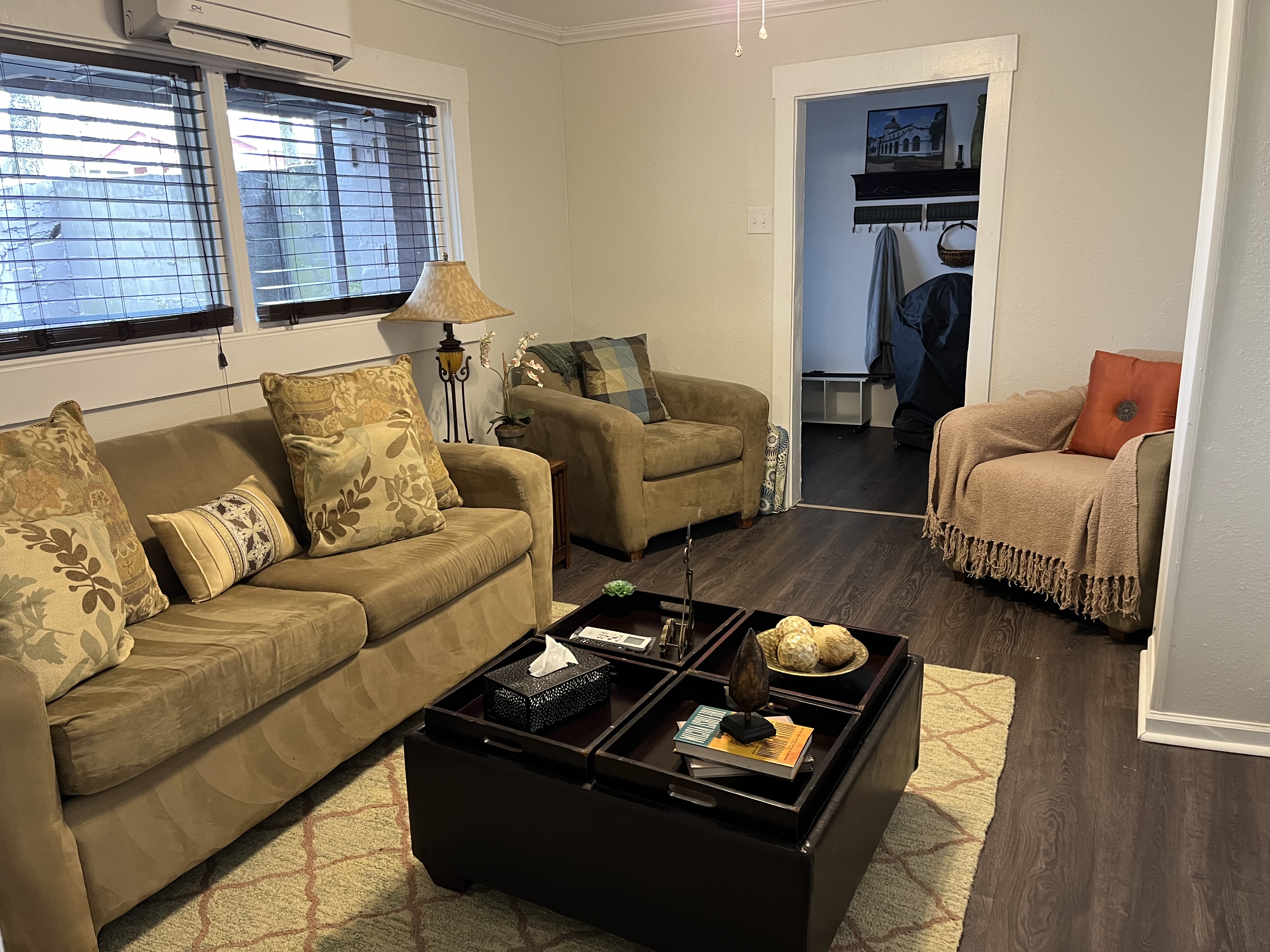 Garden Street Retreat, Unit B
