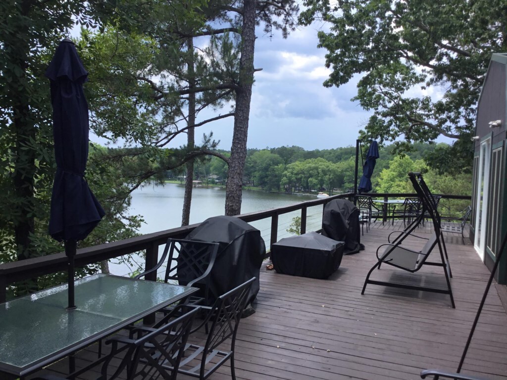 Cabins 8/9 and 10 have a connecting decks